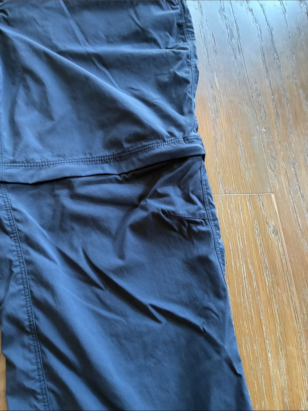 L.L. Bean Women's Cargo Pants in Navy - Picture 6 of 13